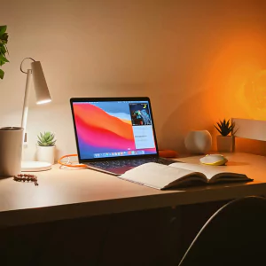 key advantage of using Grammarly
