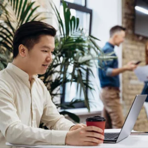 lowest price coworking space in Chennai?